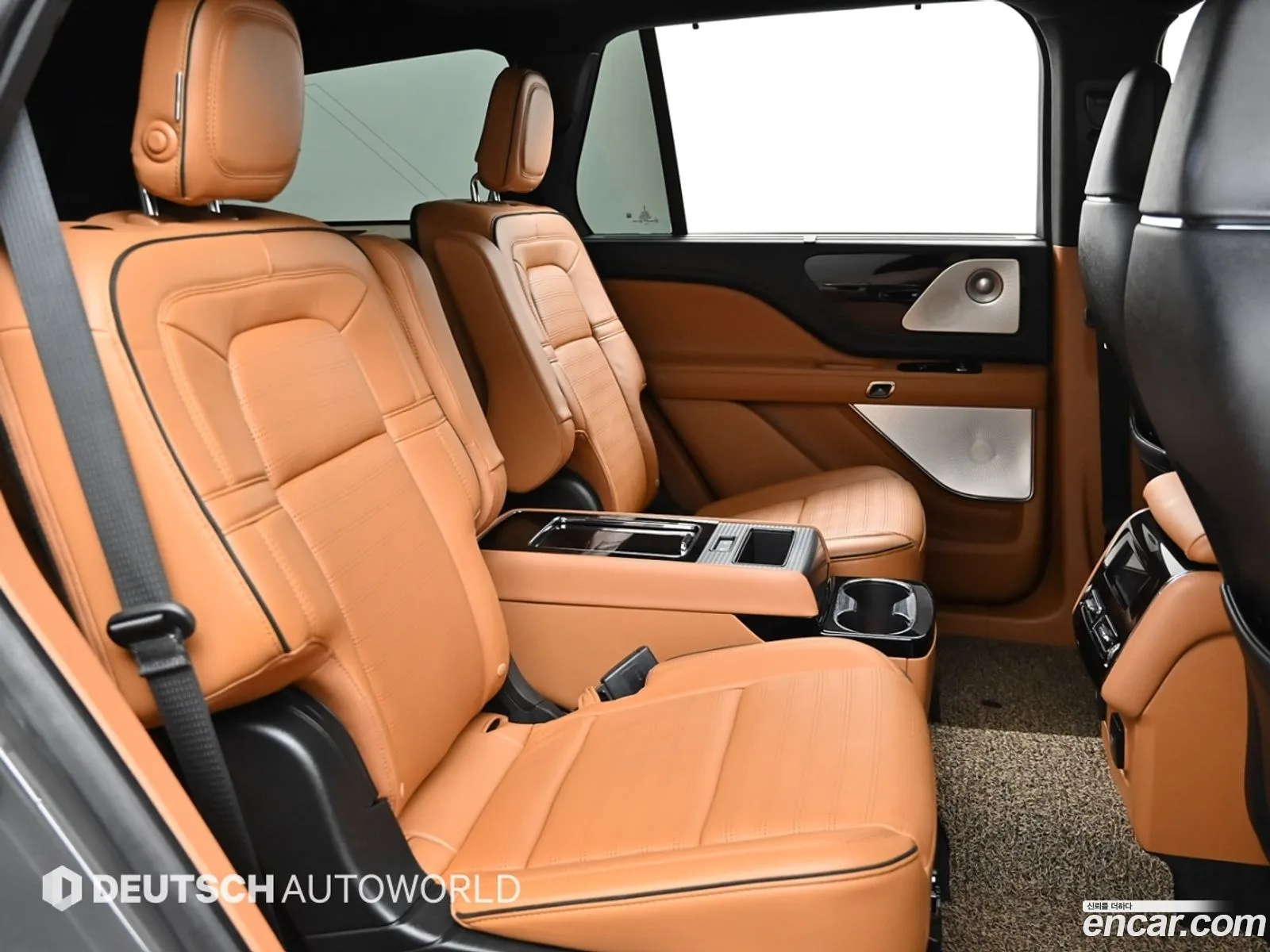 Lincoln Aviator 2020 — 17