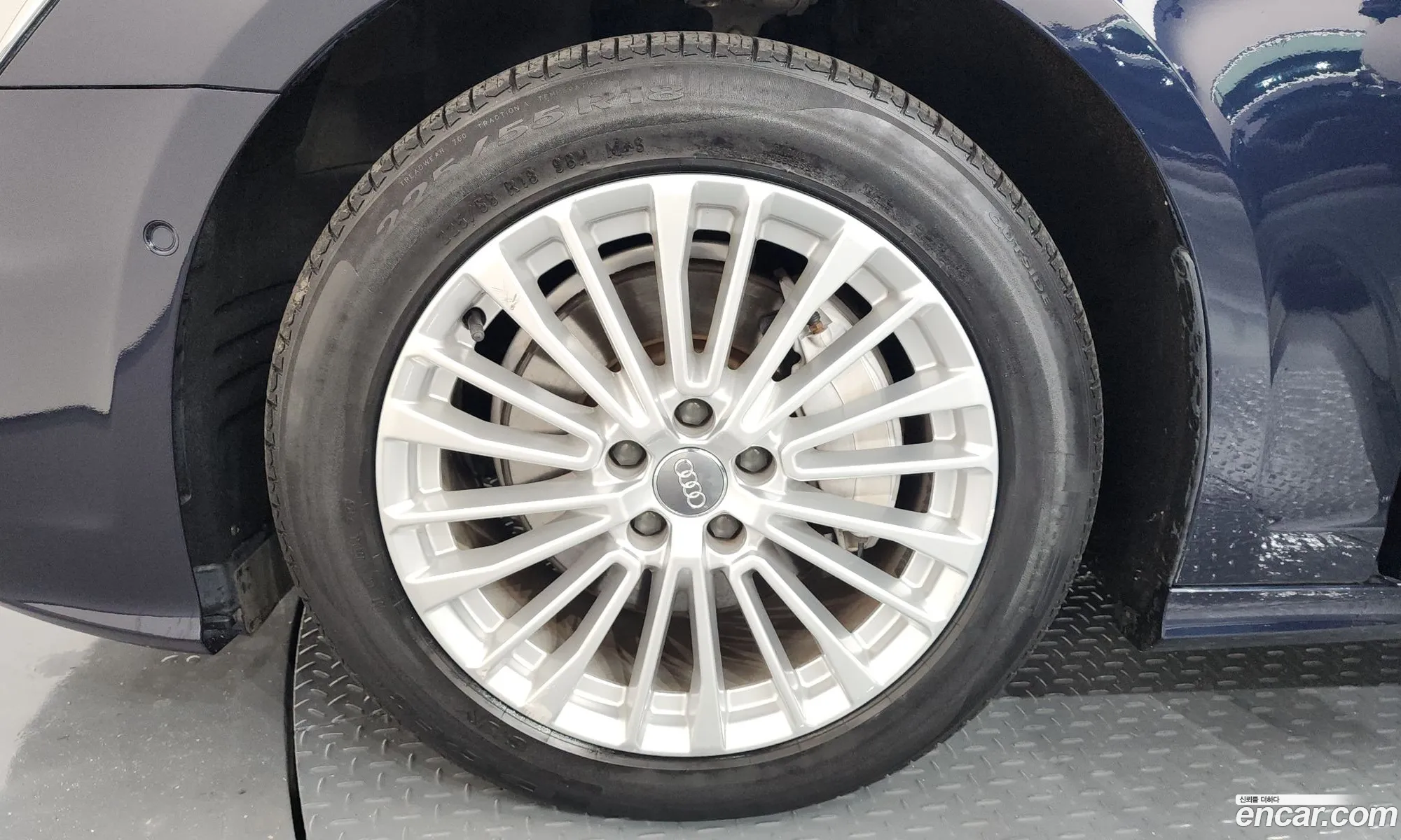 Audi A6 2020 WAUZZZF27LN104077 — 3