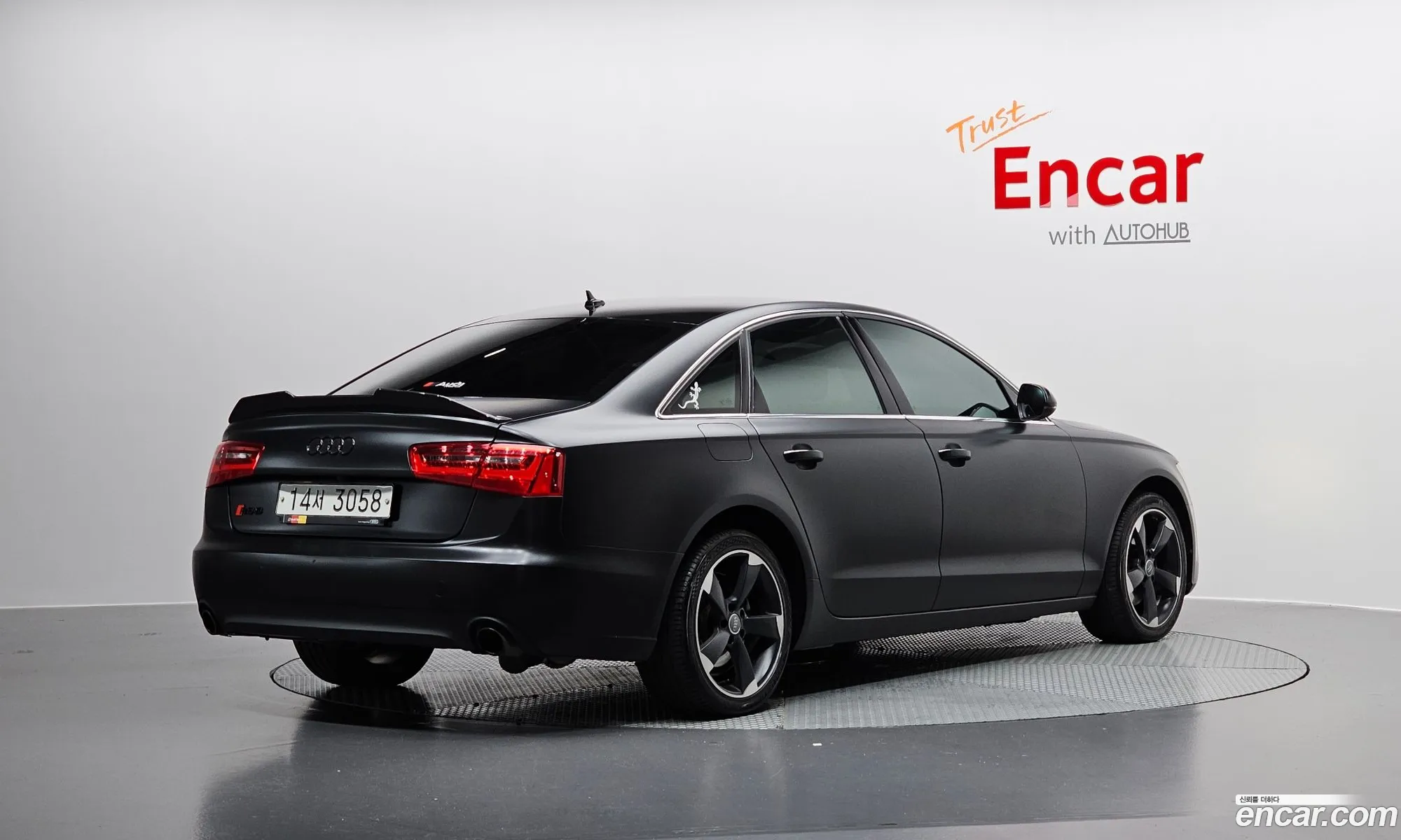 Audi A6 2012 — 13
