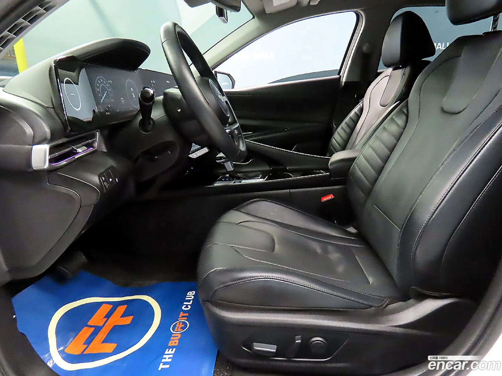 Hyundai Elantra 2021 — 19