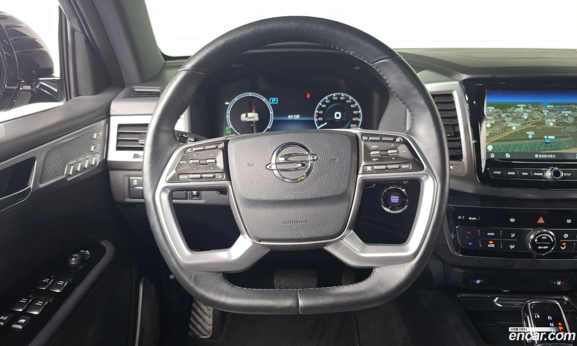 KG Mobility (SsangYong) Rexton 2020 — 16