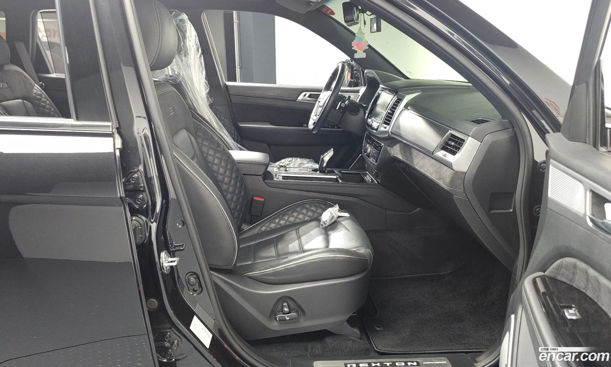 KG Mobility (SsangYong) Rexton 2020 — 5