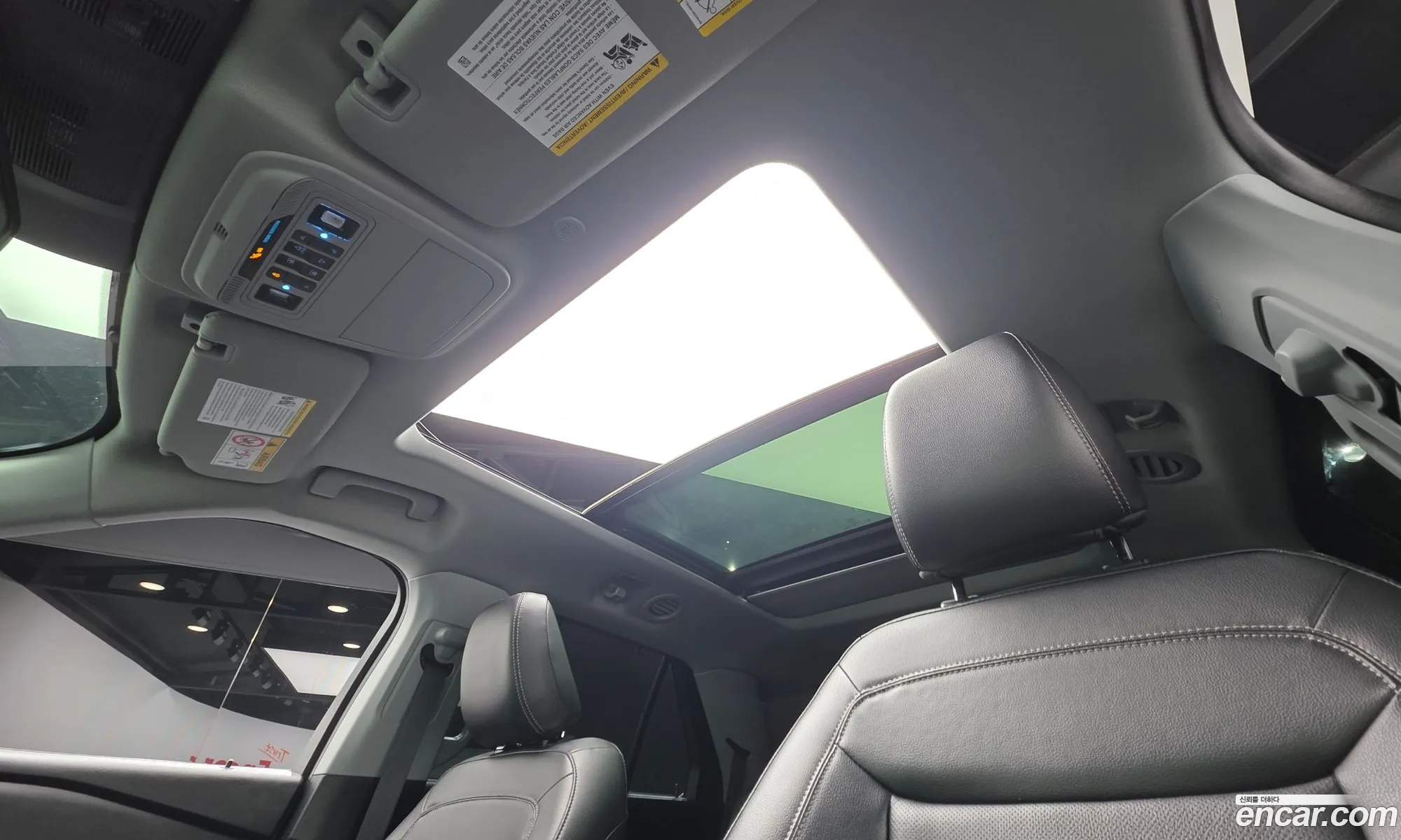Ford Explorer 6th Gen 2022 1FMSK8FH6NGB02315 — 8