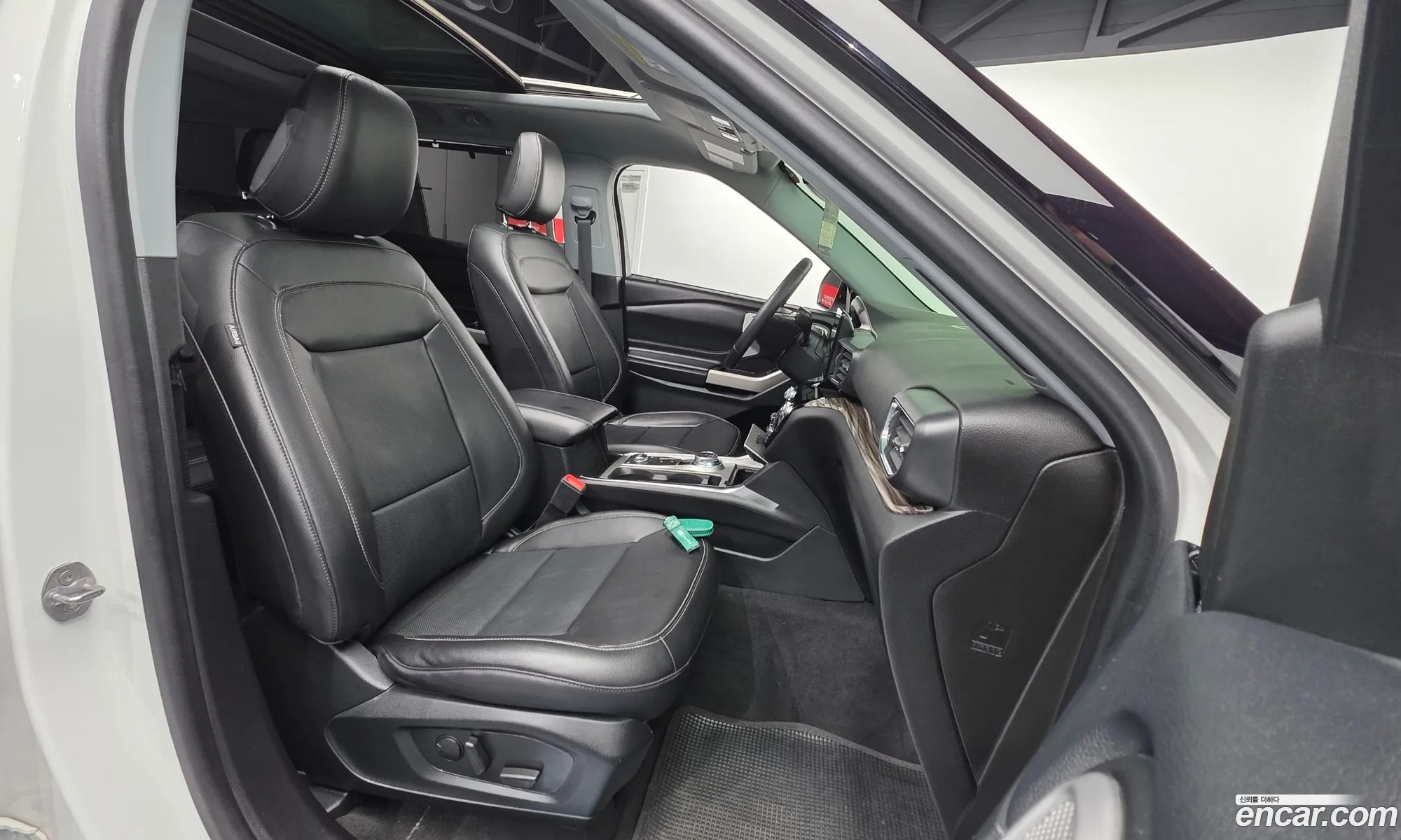 Ford Explorer 6th Gen 2022 1FMSK8FH6NGB02315 — 11