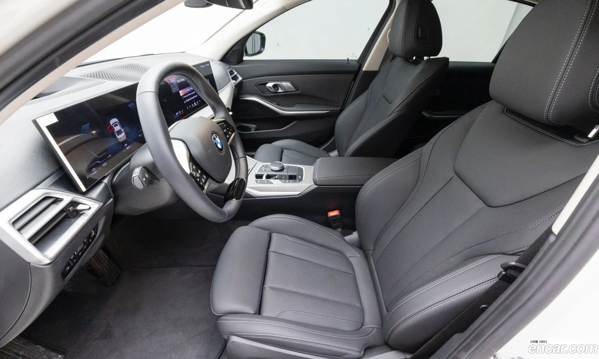 BMW 3 Series 2025 — 18
