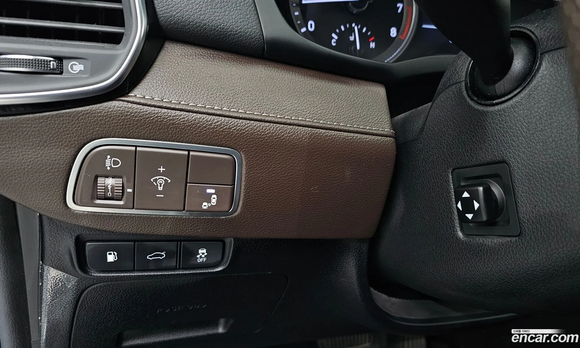 Hyundai Grandeur IG 2018 — 13