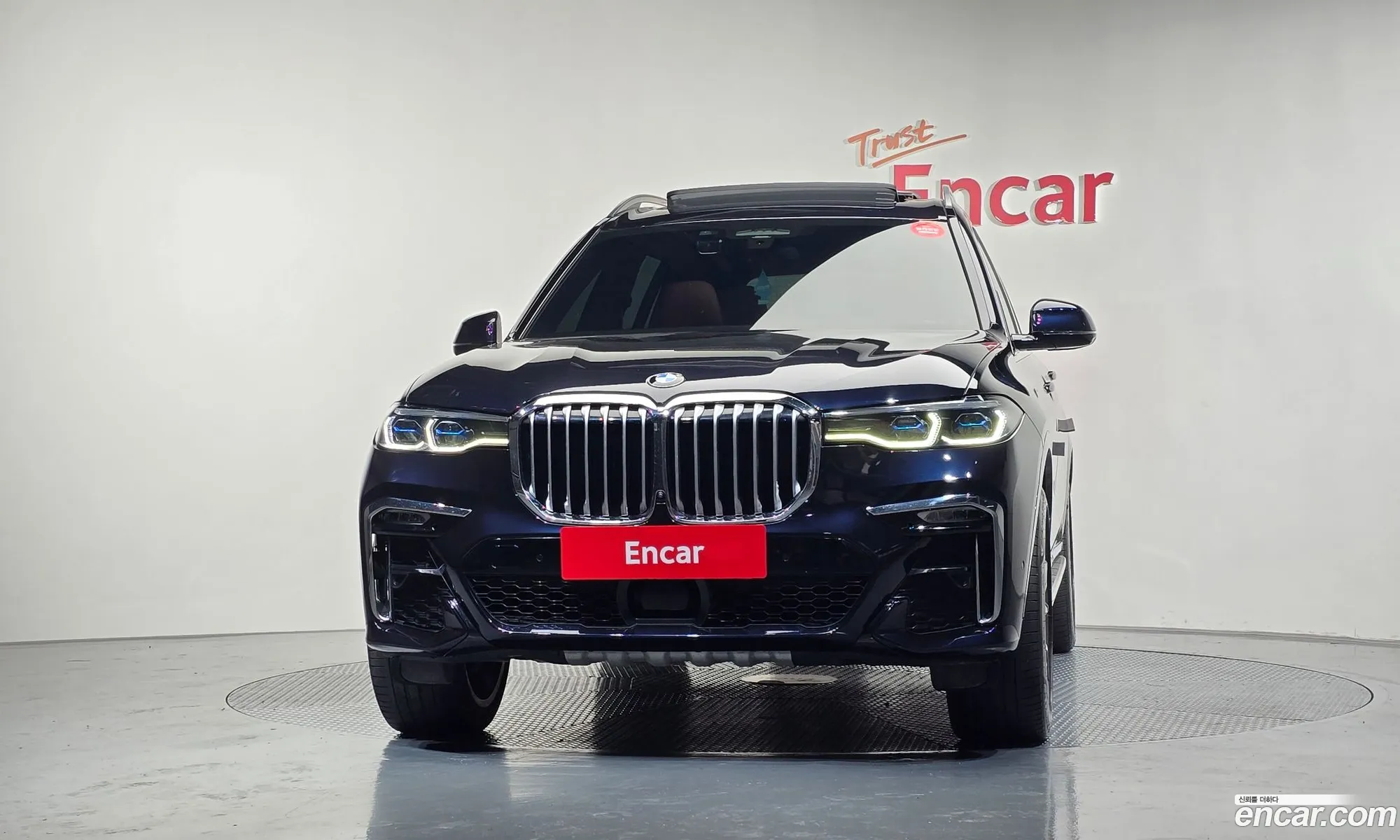 BMW X7 2021 — 11