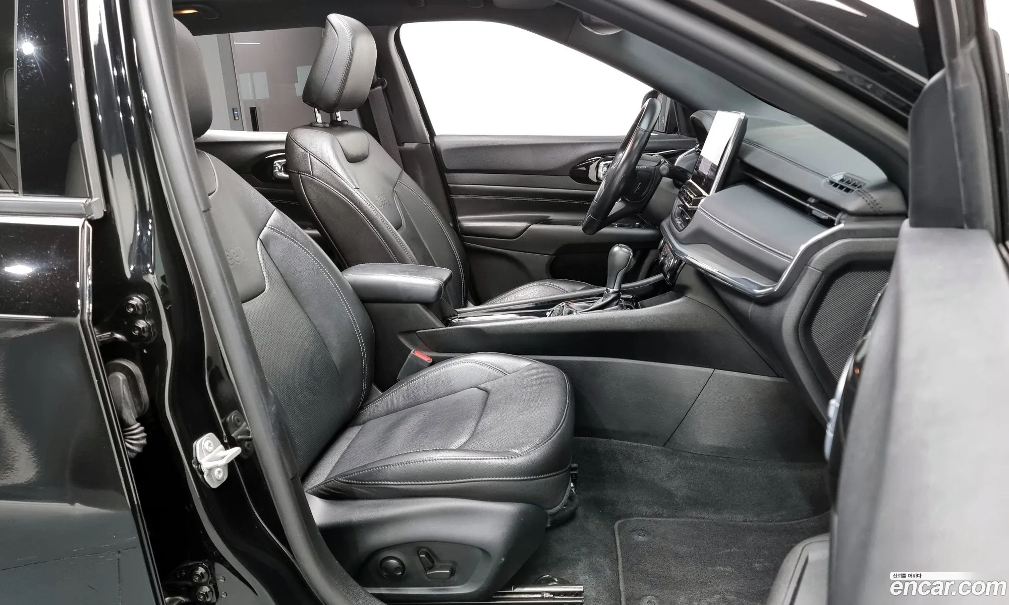 Jeep Compass 2022 3C4NJDEB9NT174082 — 7