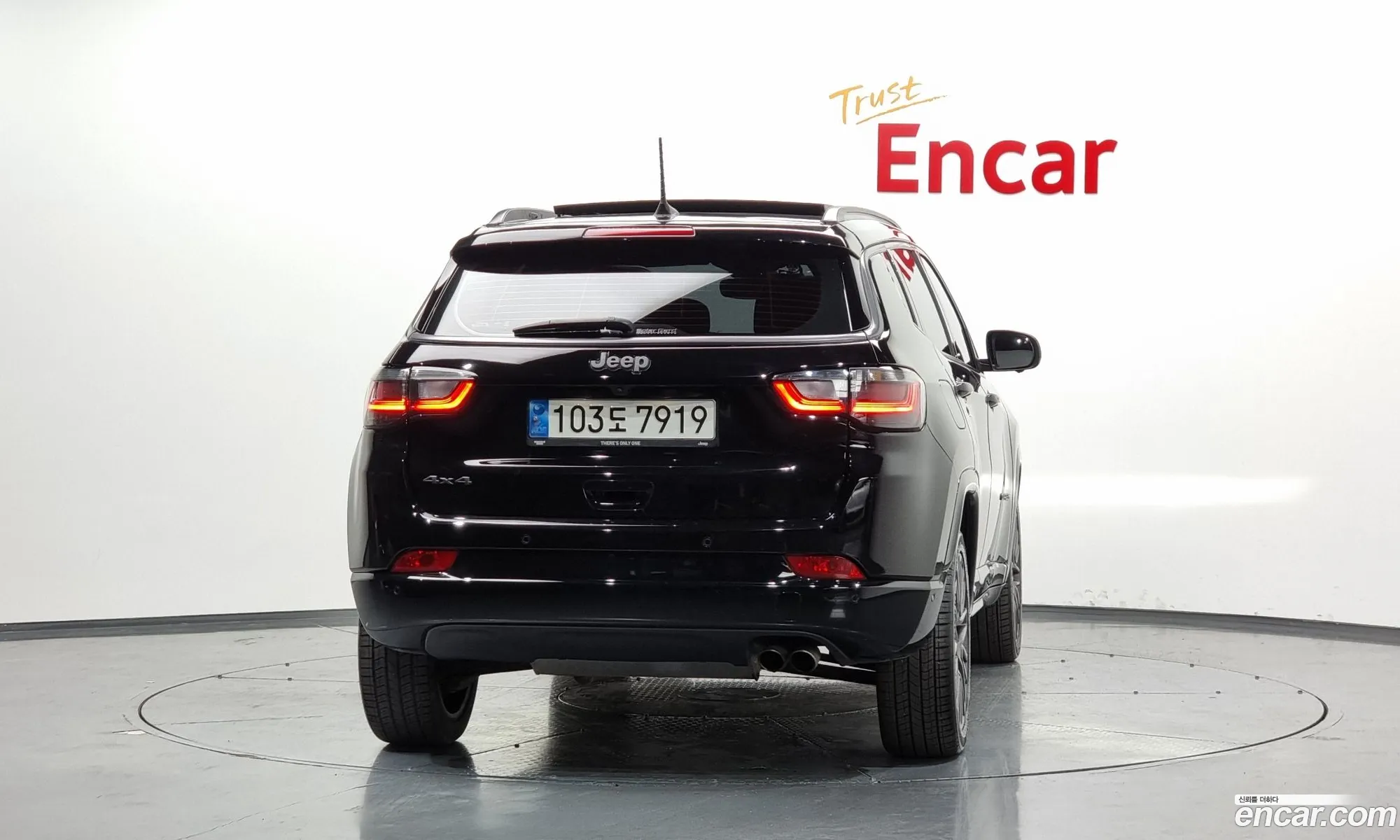 Jeep Compass 2022 3C4NJDEB9NT174082 — 2