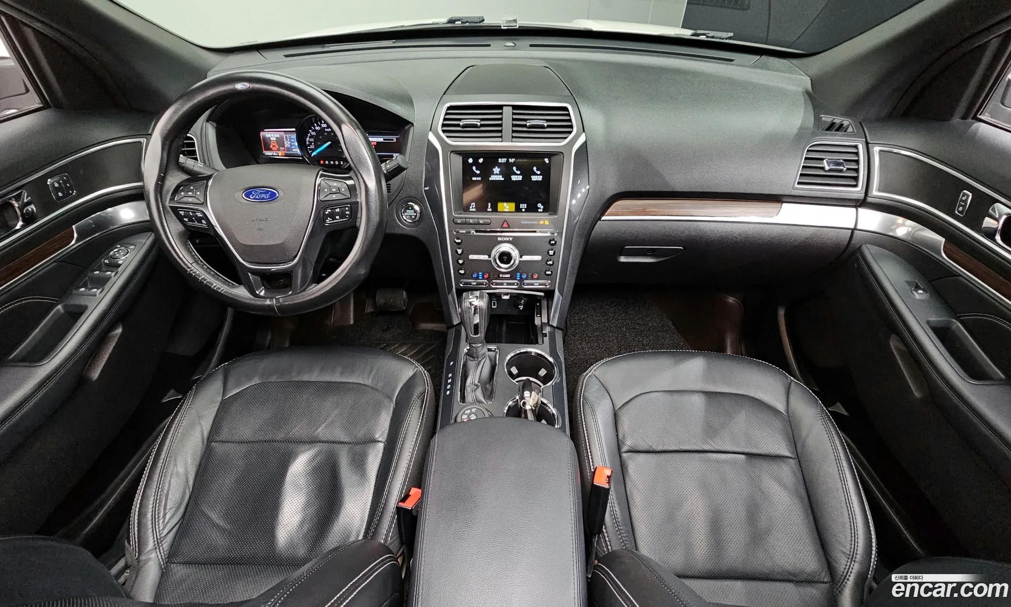 Ford Explorer 2018 — 13