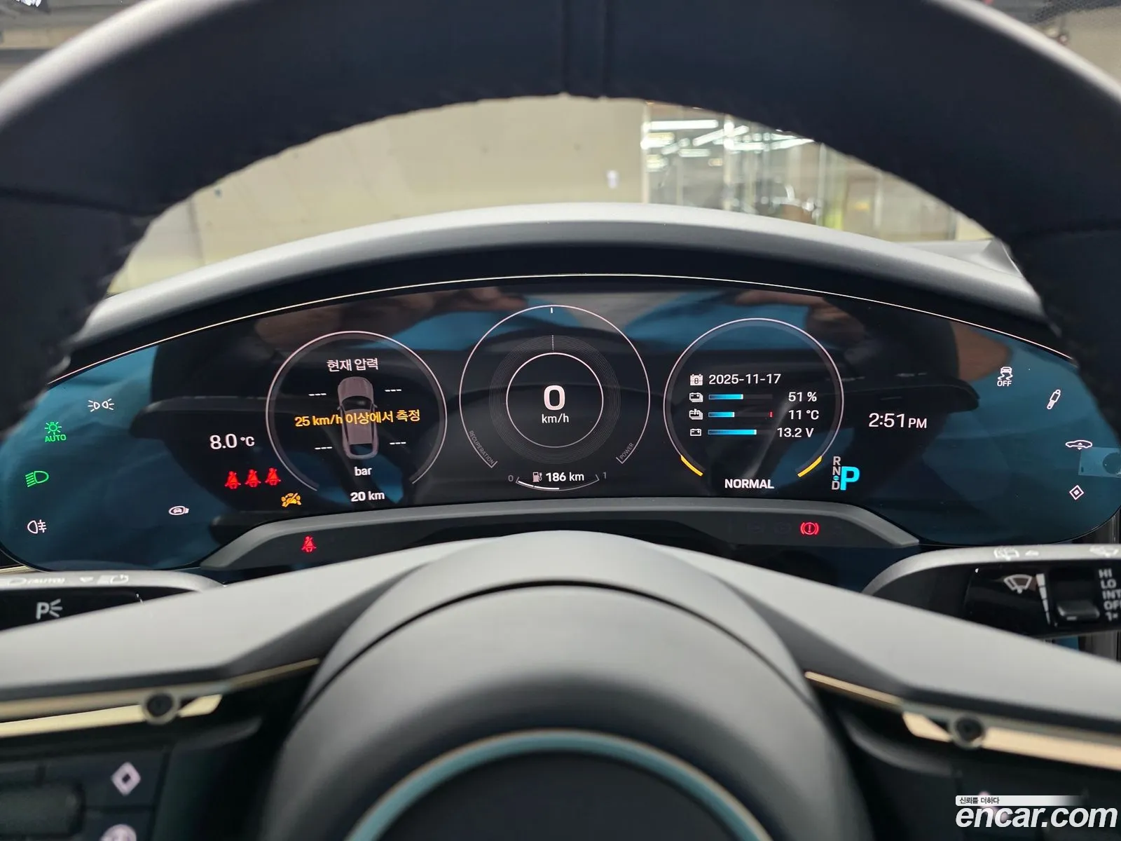 Porsche Taycan 2024 — 11