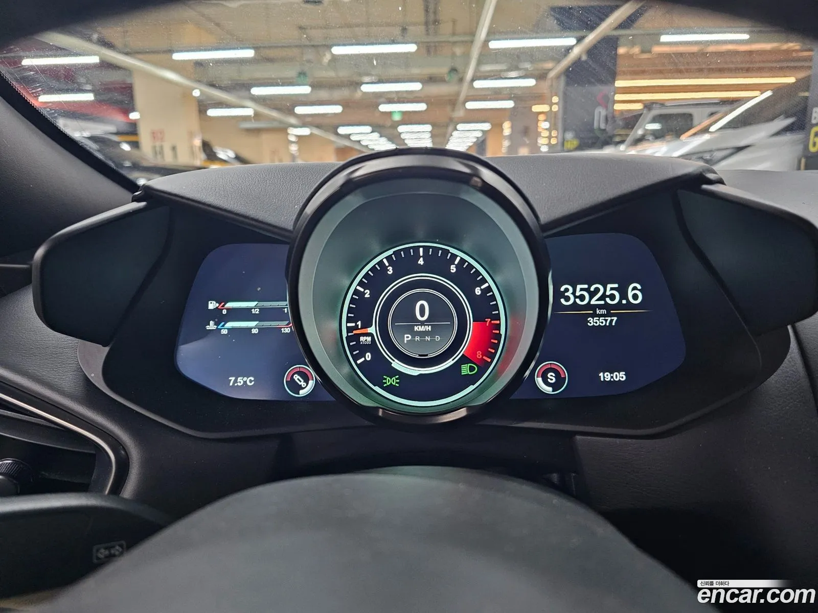 Aston Martin Vantage 2020 — 12