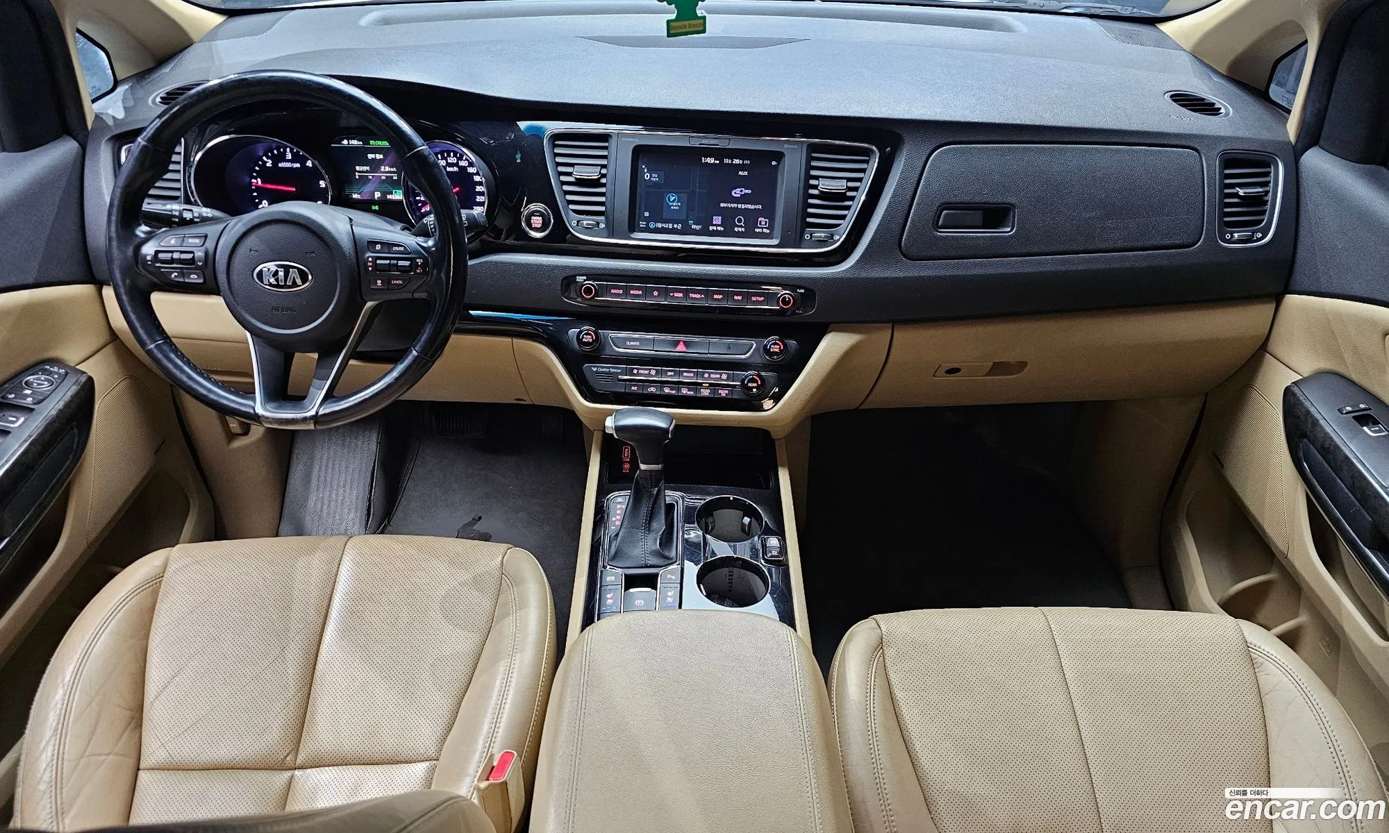 Kia Carnival 2019 — 11