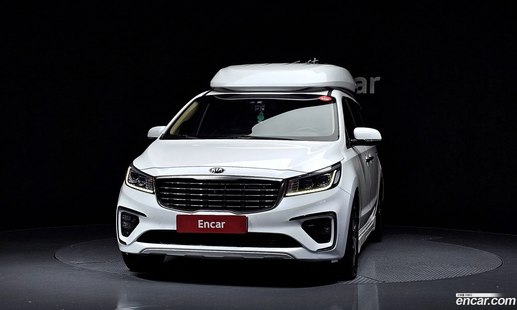 Kia Carnival 2019 — 10