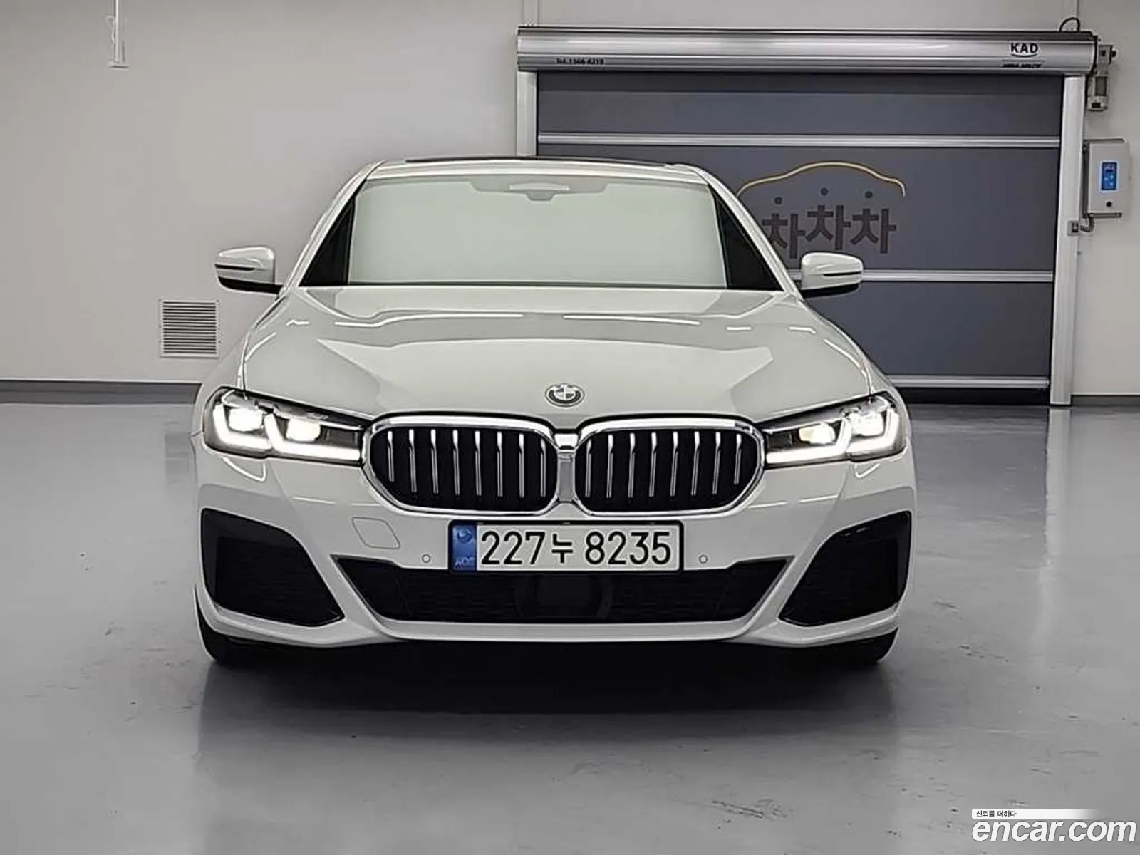 BMW 5 Series 2020 — 16