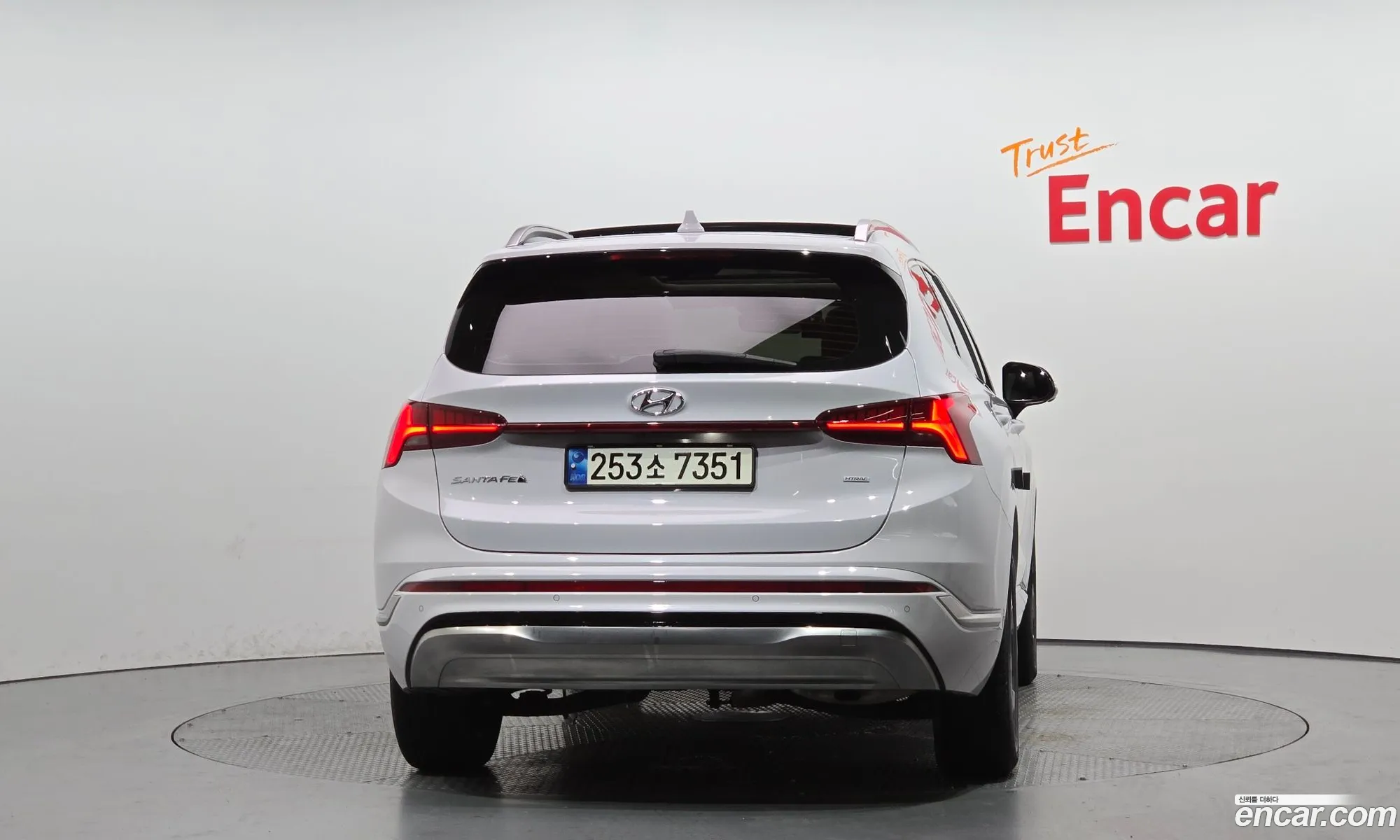 Hyundai Santa Fe 2021 — 10