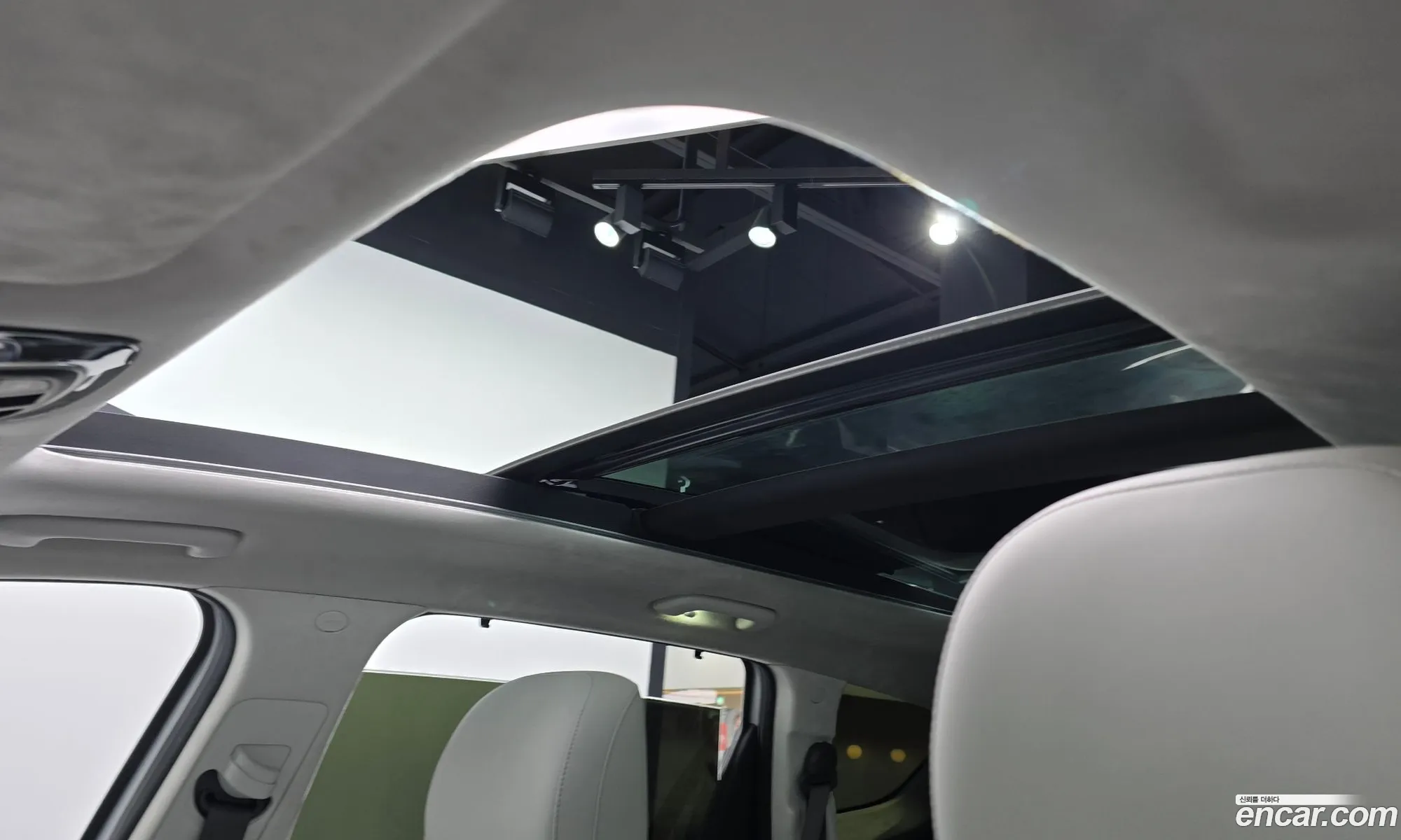 Hyundai Santa Fe 2021 — 12