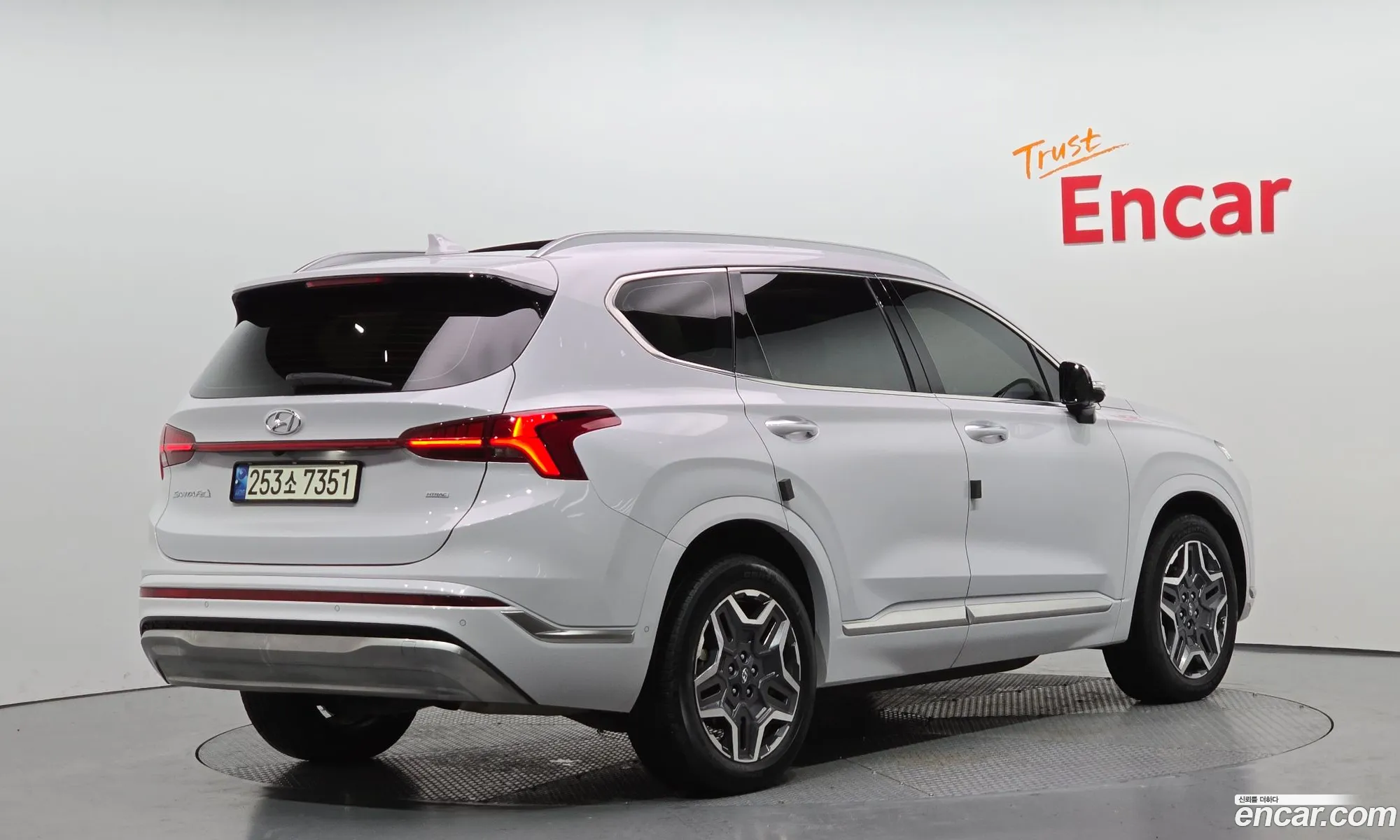 Hyundai Santa Fe 2021 — 9