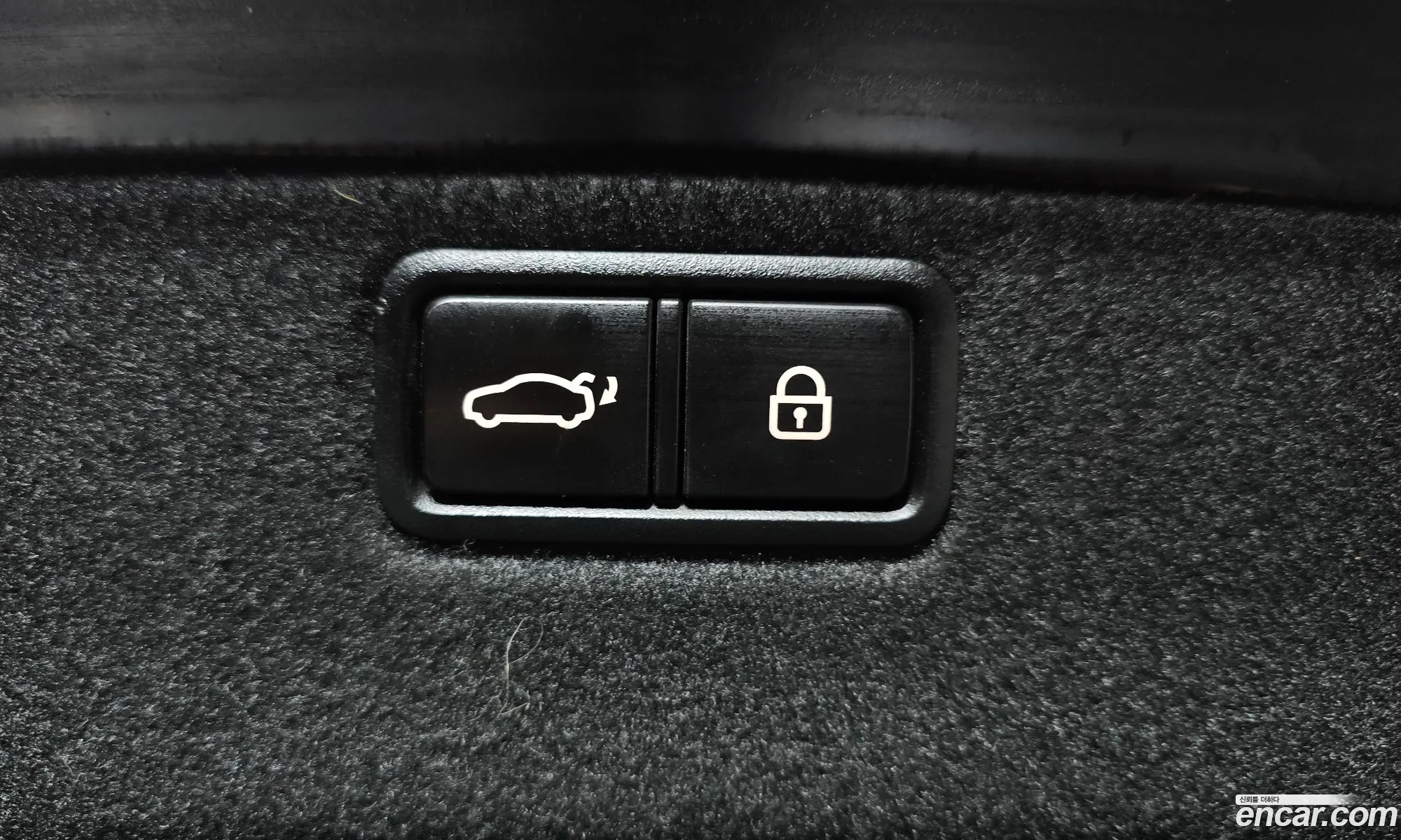 Hyundai Genesis DH 2014 — 15