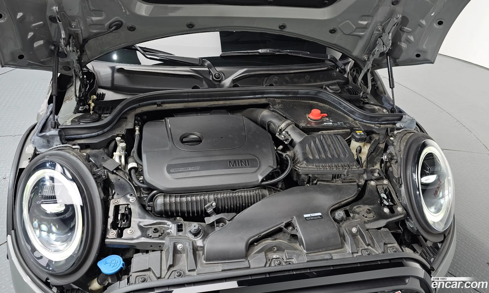 Mini Cooper S 2021 WMW61DH06N2R47748 — 17