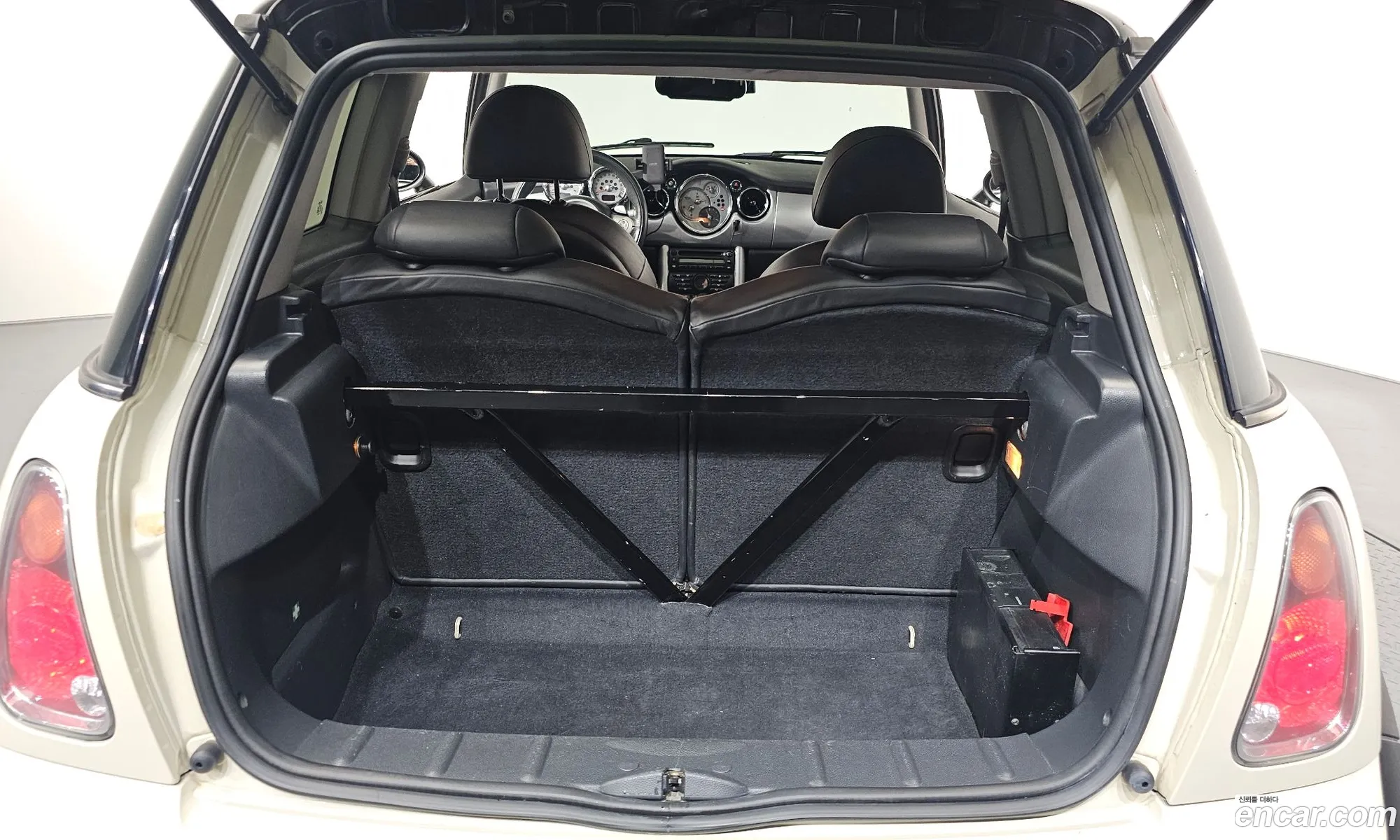 Mini Cooper S 2006 WMWRE31066TE98110 — 7