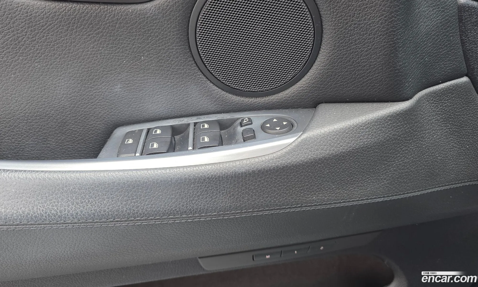 BMW 5 Series GT 2011 WBASP2101BDR75307 — 3