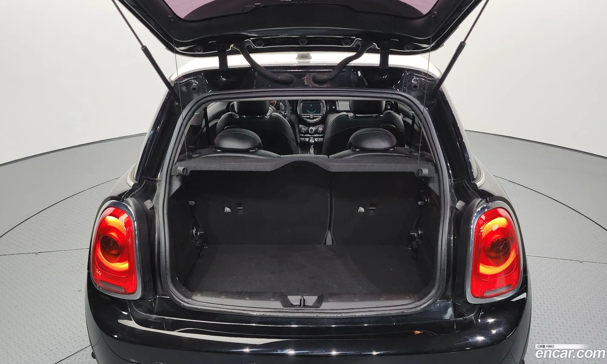 Mini Cooper D 2017 — 3