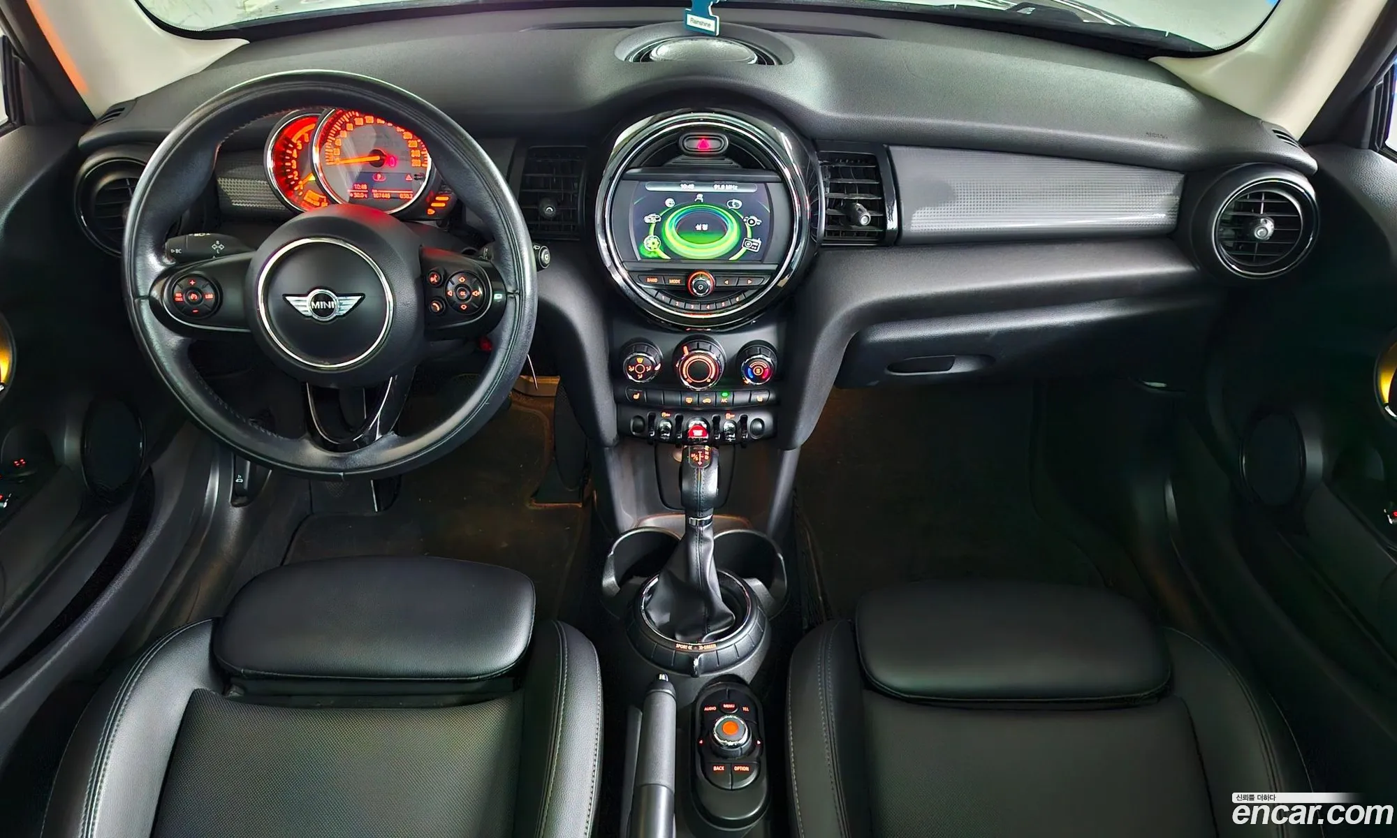 Mini Cooper D 2017 — 19