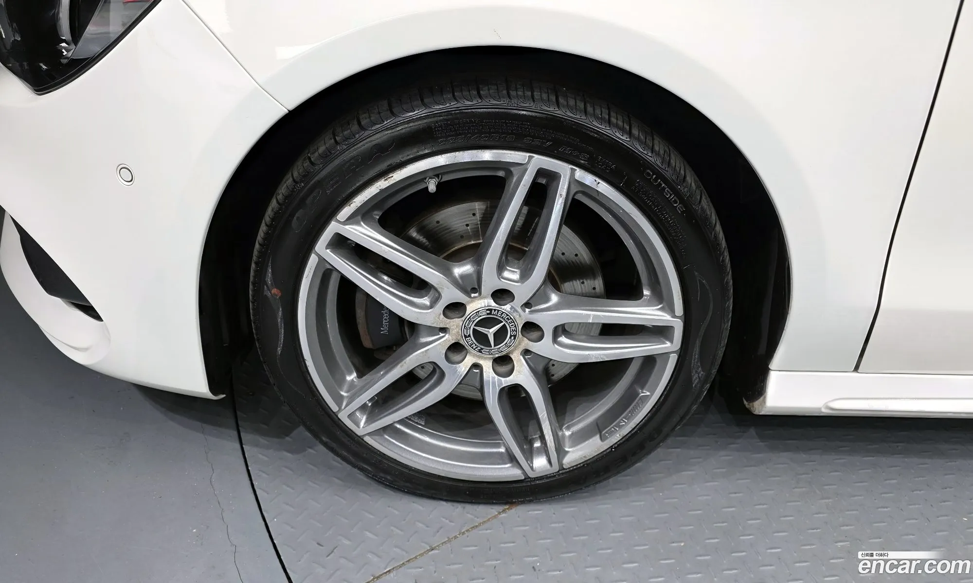 Mercedes-Benz CLA-Class C117 2017 — 12