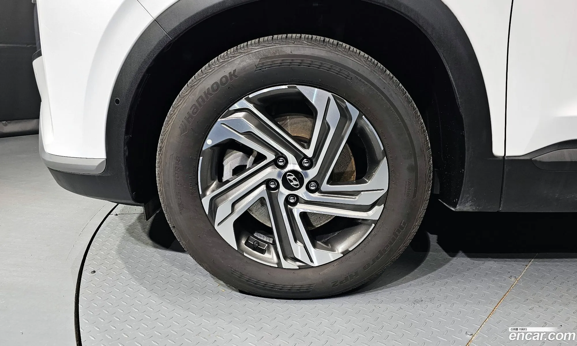 Hyundai Santa Fe 2022 — 17