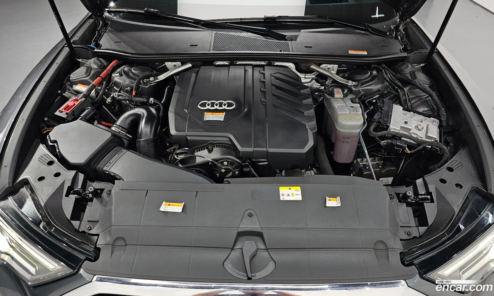 Audi A6 2022 WAUZZZF25NN016258 — 8