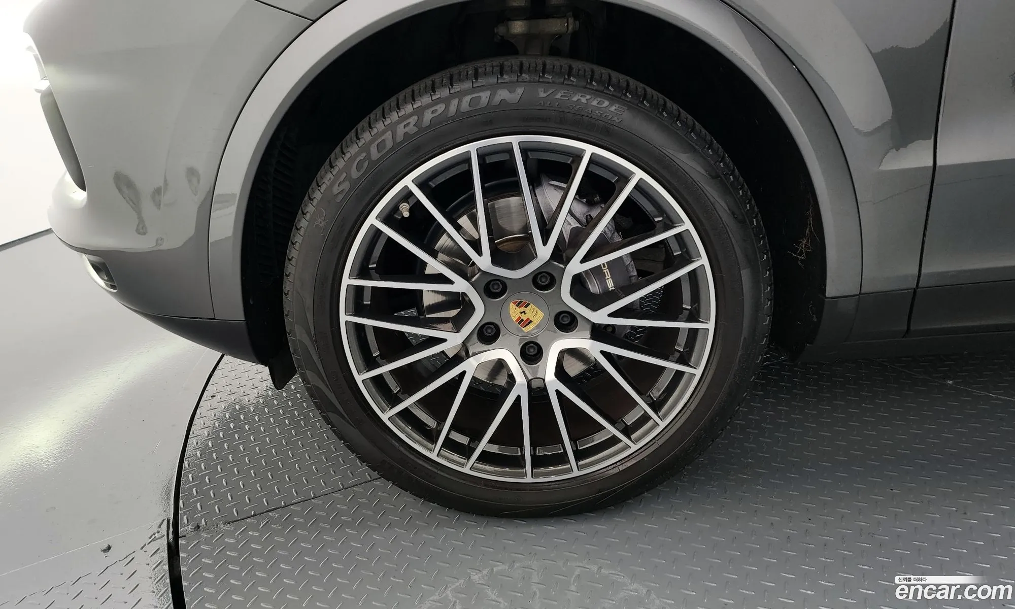 Porsche Cayenne 2019 WP1AA29Y8KDA24918 — 8