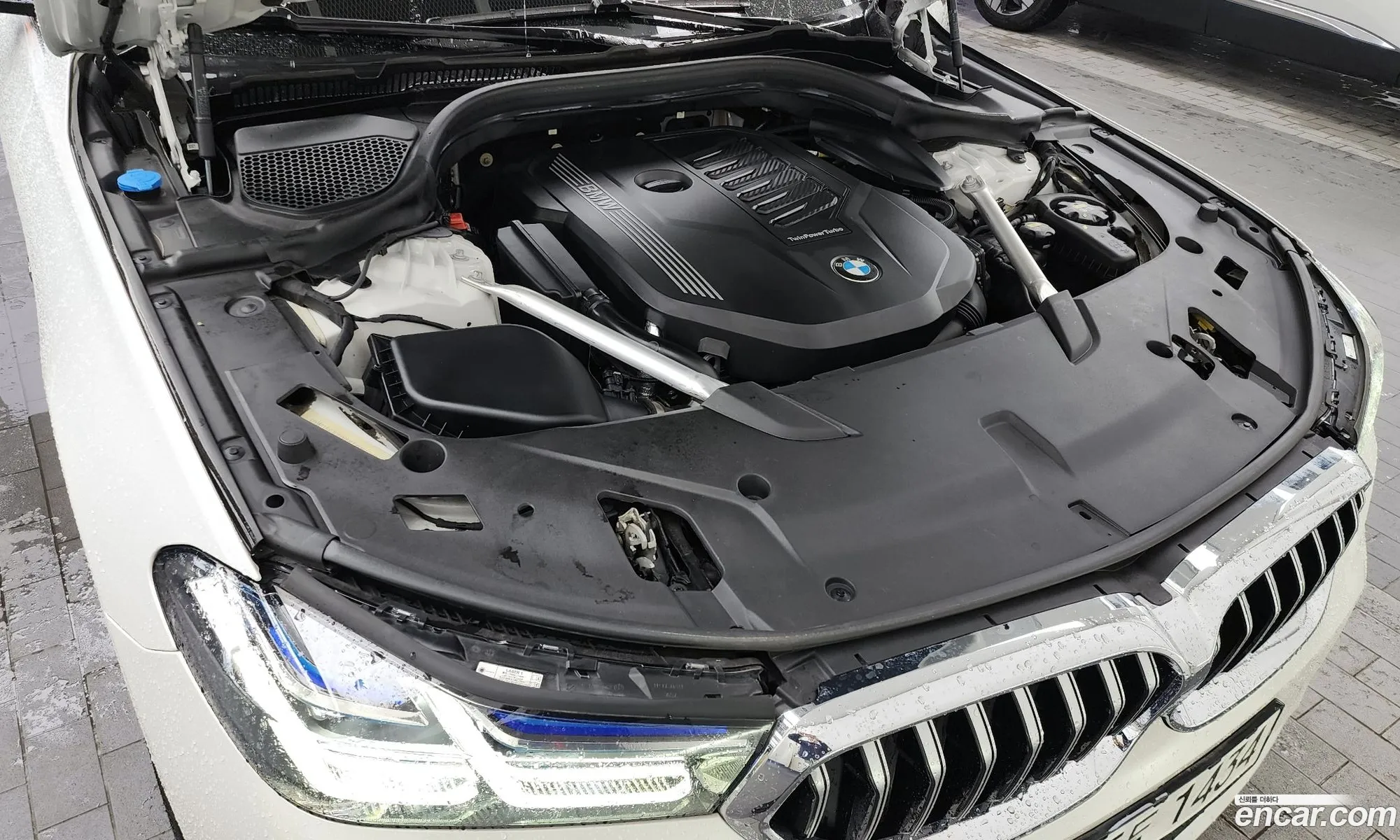 BMW 6 Series GT 2023 WBA61CC00PCL97607 — 6