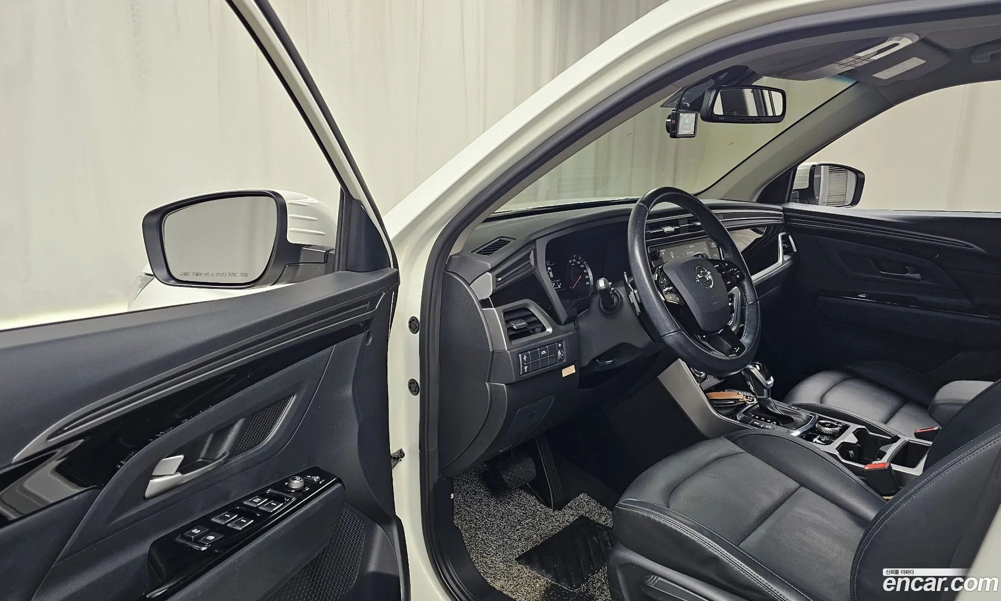 KG Mobility (SsangYong) Beautiful Korando 2020 — 13