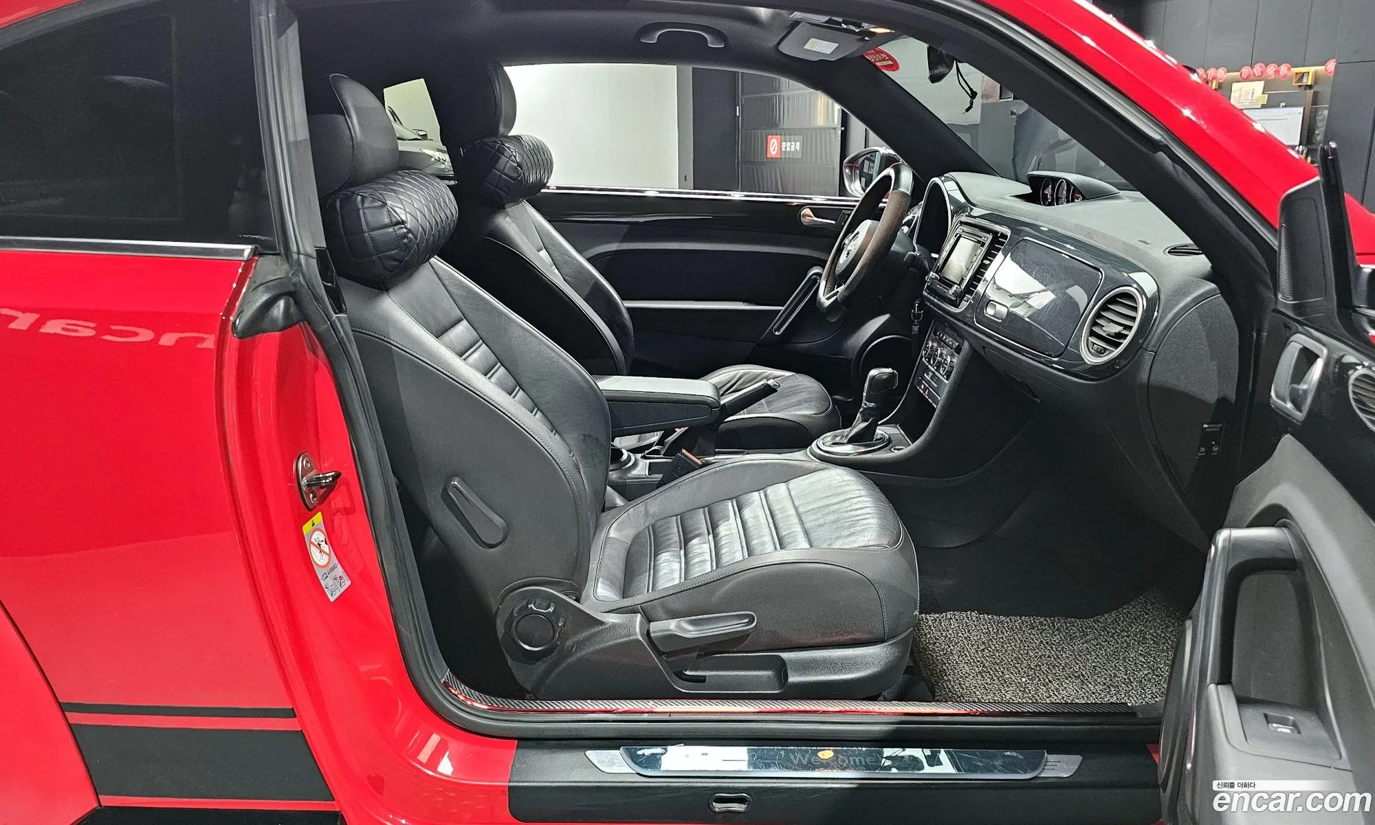 Volkswagen The Beetle 2013 — 2