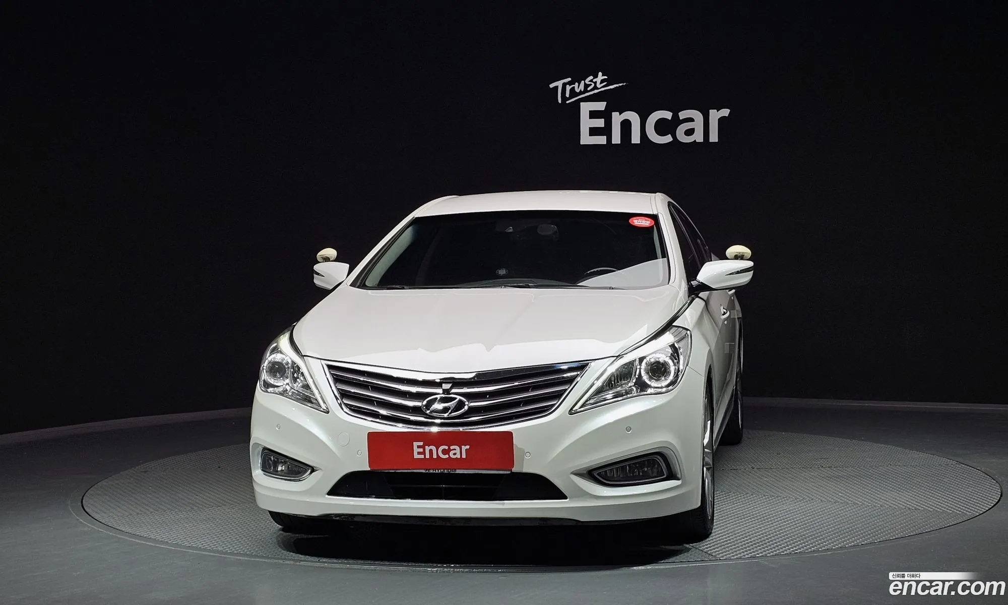 Hyundai Grandeur HG 2012 — 19