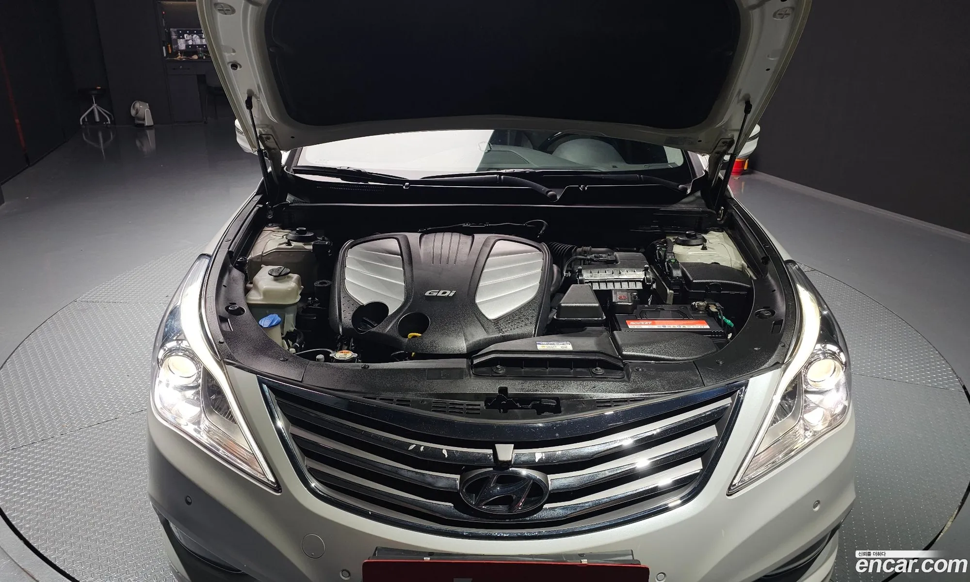 Hyundai Grandeur HG 2012 — 14