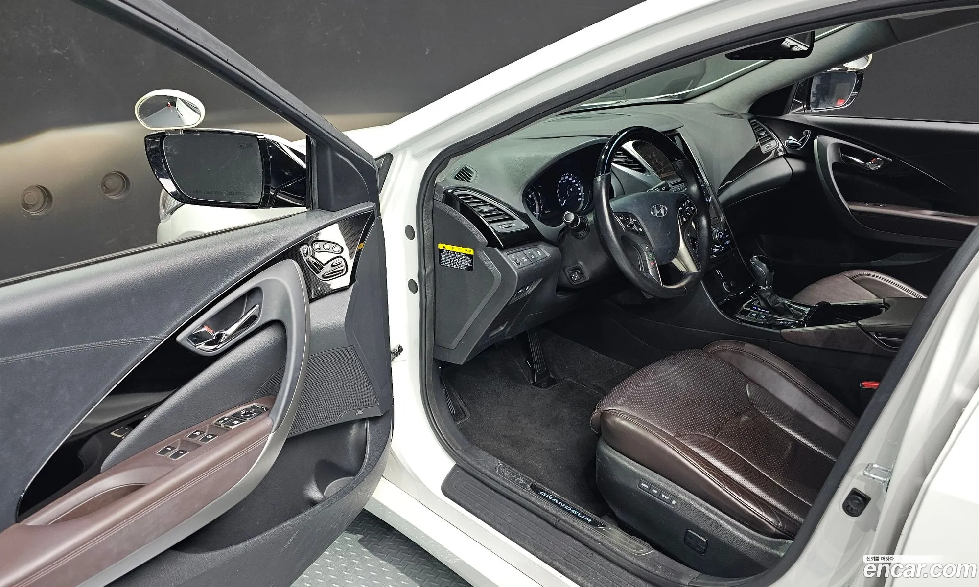Hyundai Grandeur HG 2012 — 5
