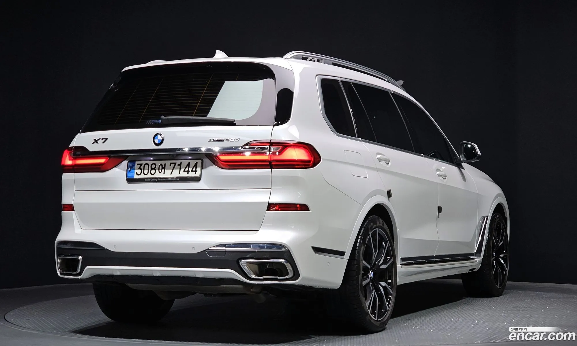 BMW X7 2022 — 18