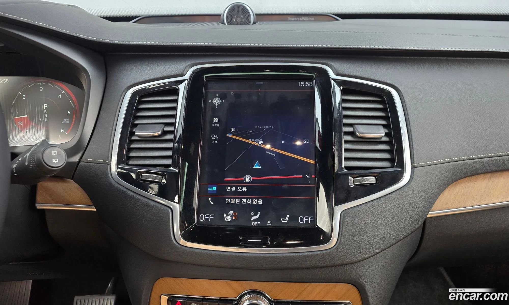 Volvo XC90 2018 YV1LF68TCK1421407 — 12