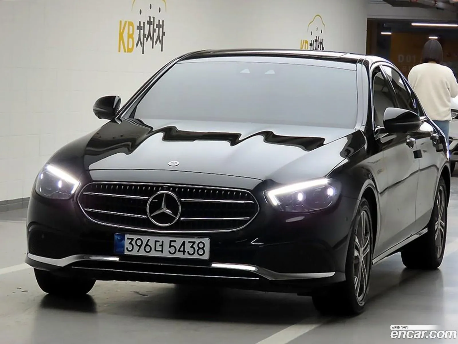 Mercedes-Benz E-Class W213 2022 — 20