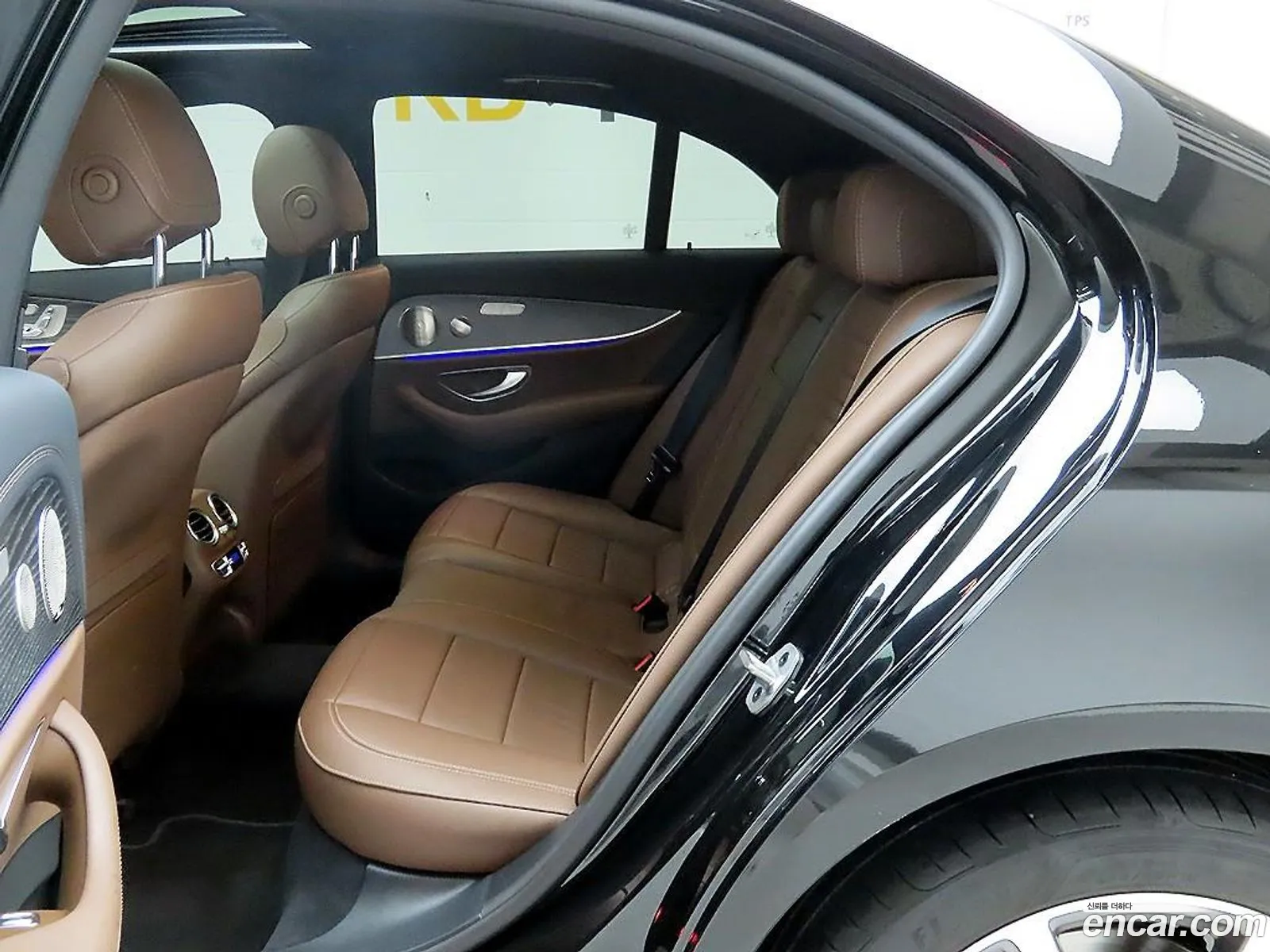 Mercedes-Benz E-Class W213 2022 — 9