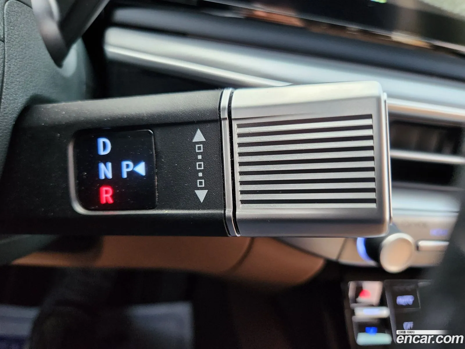 Hyundai Grandeur Hybrid 2023 — 6