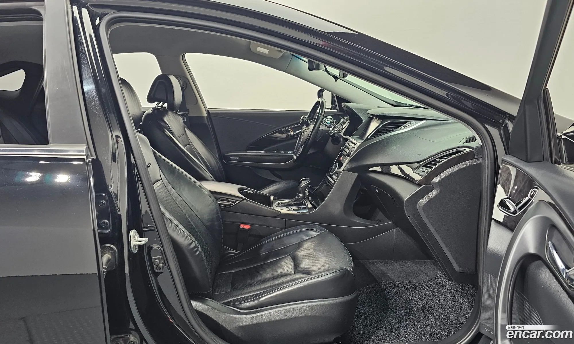 Hyundai Grandeur HG 2015 — 10