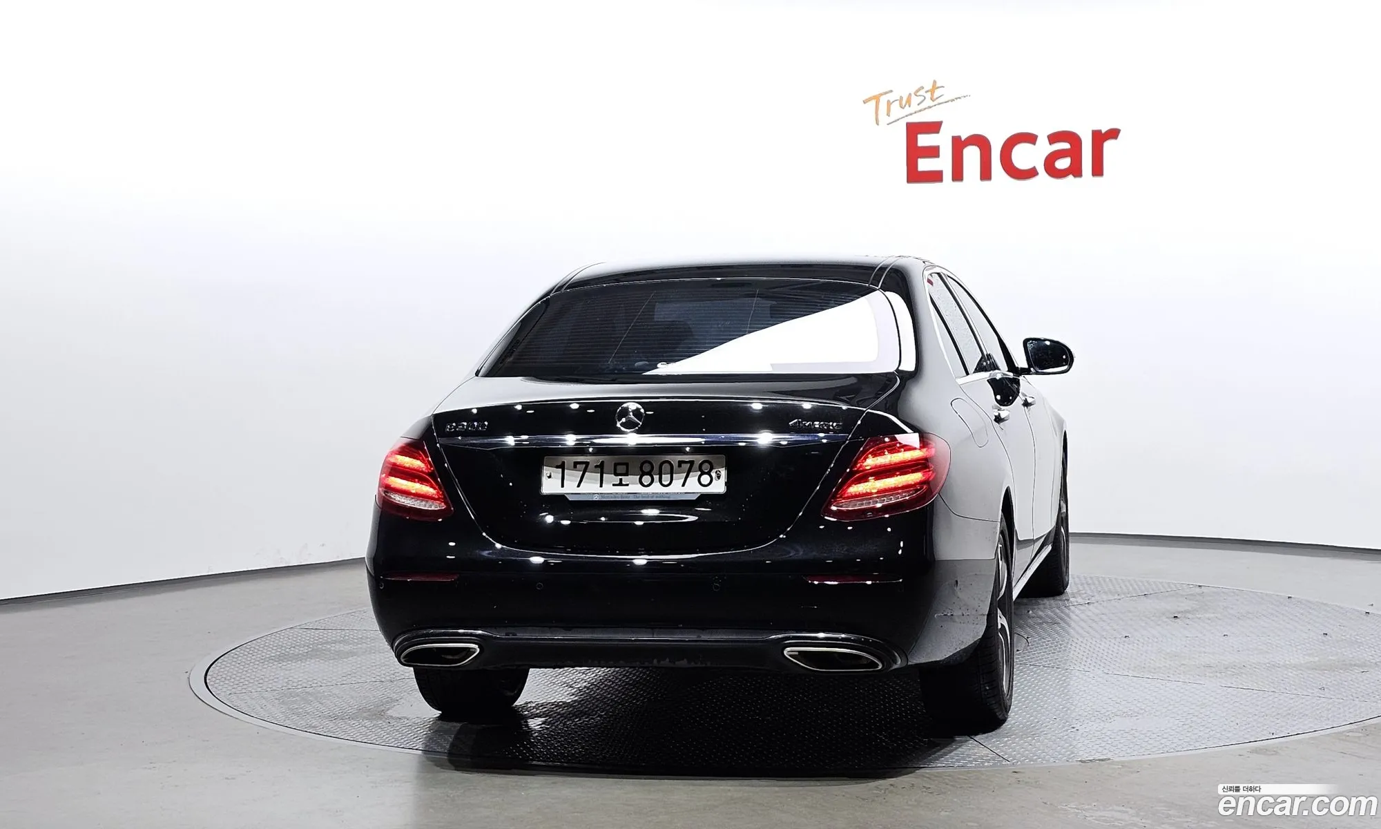 Mercedes-Benz E-Class W213 2019 WDDZF4FB0LA737807 — 11