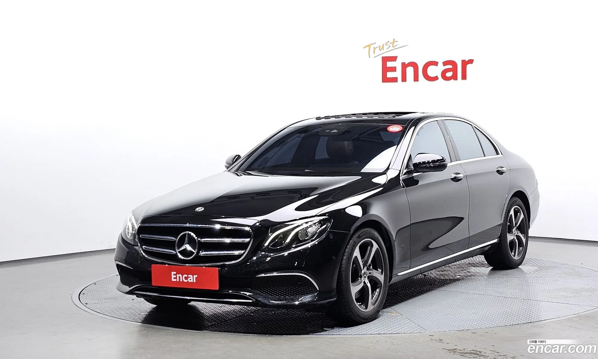 Mercedes-Benz E-Class W213 2019 WDDZF4FB0LA737807 — 16