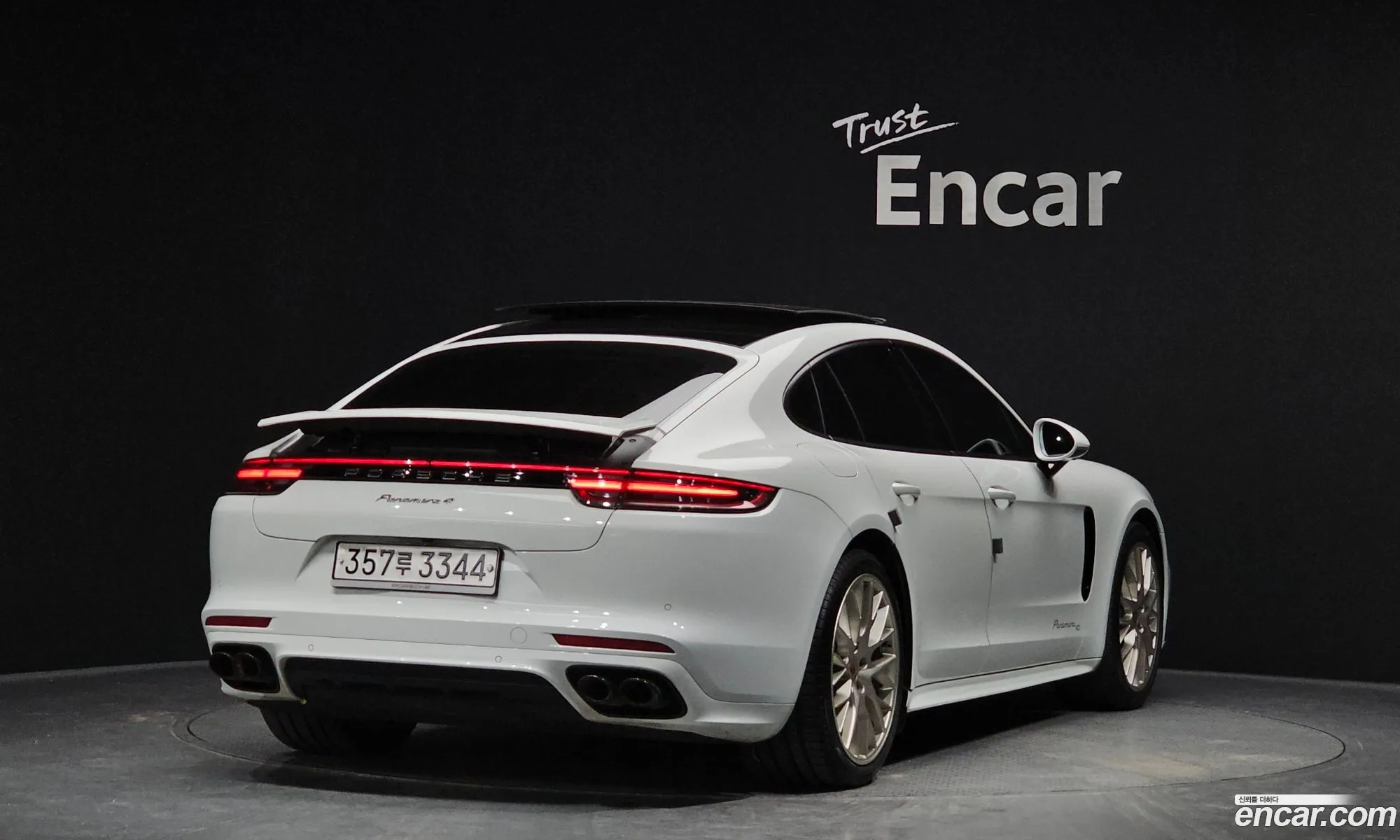 Porsche Panamera 2020 WP0AA297XLL102082 — 4