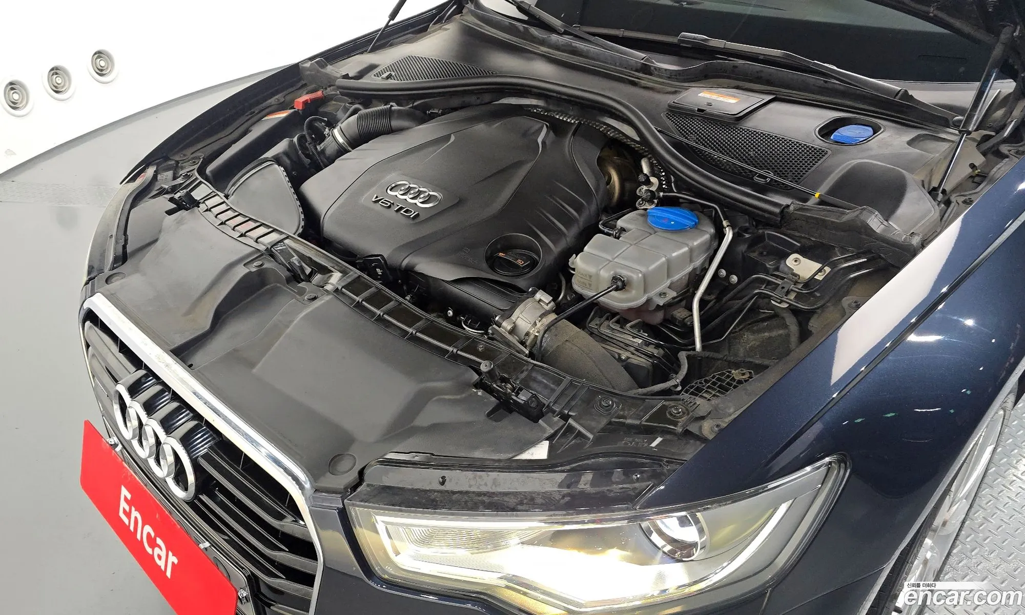 Audi A6 2012 — 14