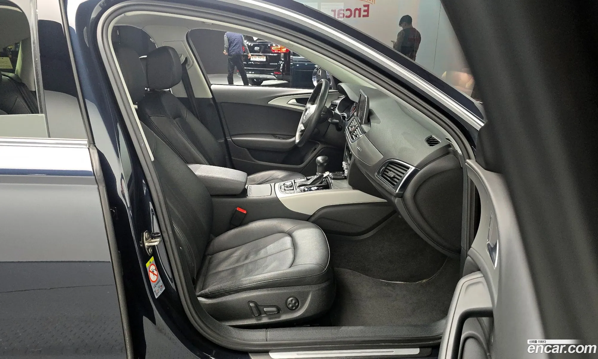 Audi A6 2012 — 6