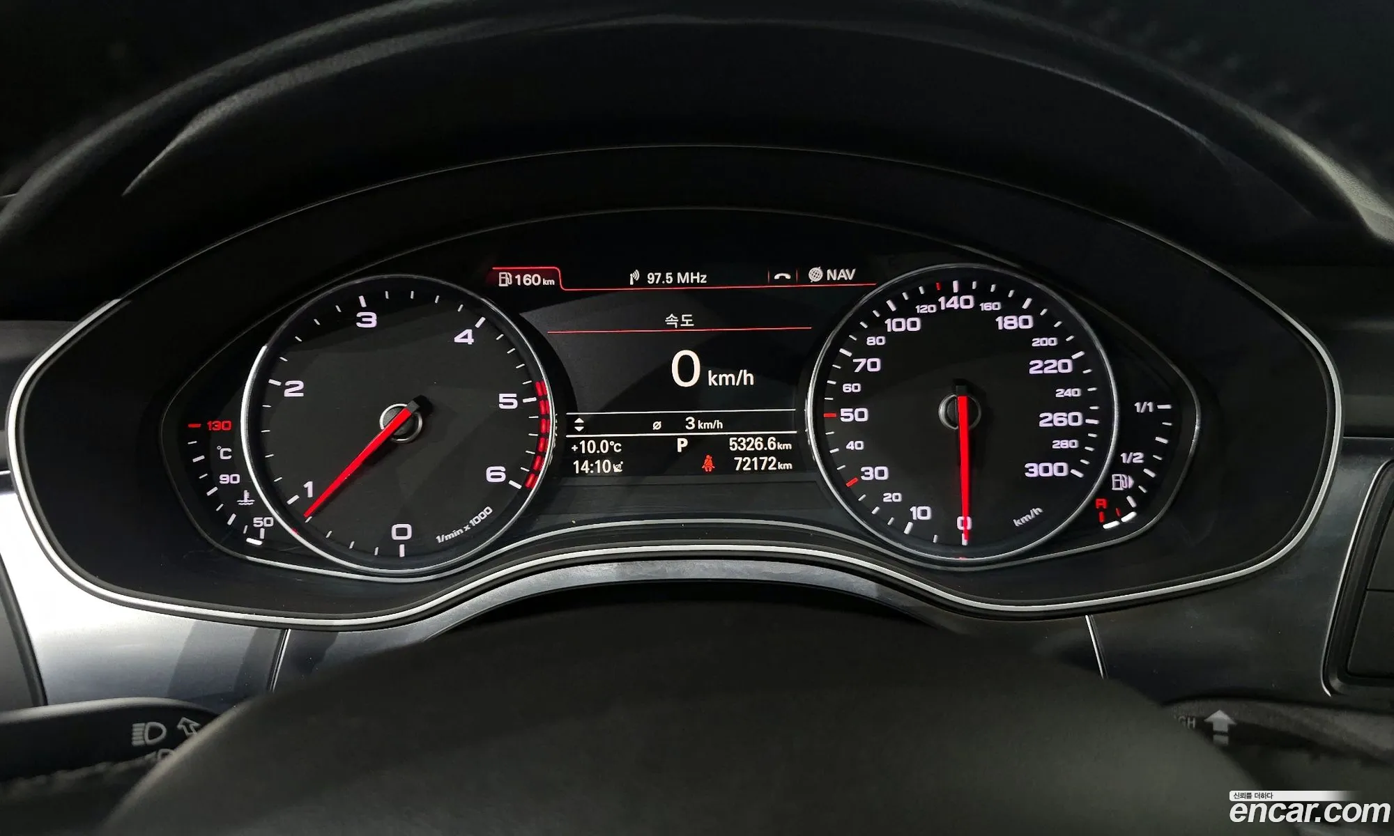 Audi A6 2012 — 17